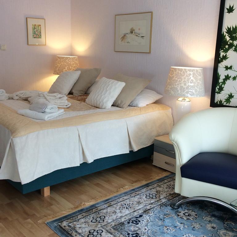 Solrosen I Simrishamn - Oesterlen 外观 照片